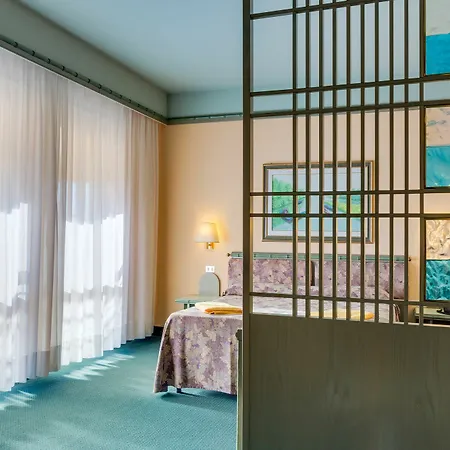 Montecarlo Hotell
