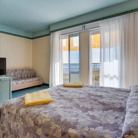 Montecarlo Hotell Lido di Jesolo