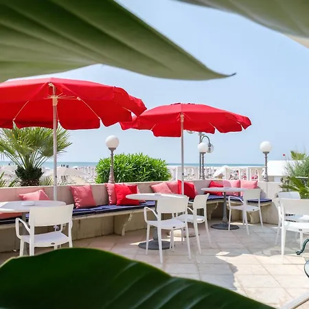 Montecarlo Hotel